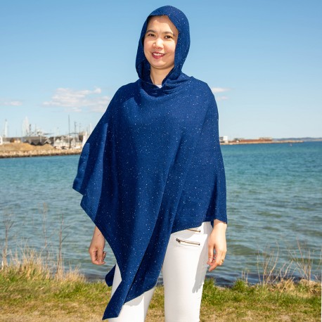 Poncho dame i cashmere – blå, strikket med hætte